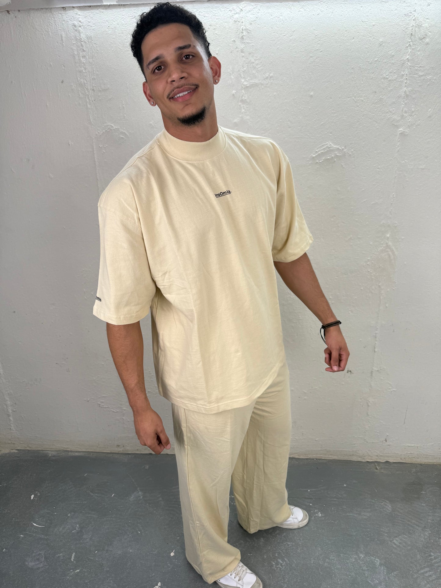 InsOmia Oversized Boxy Tee and Oversized Sweatpants
