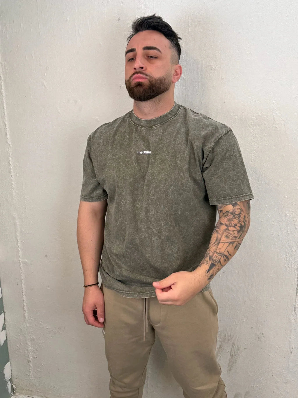 InsOmia Signature Garment Dyed t-shit 230GSM, Color Army Green - InsOmia