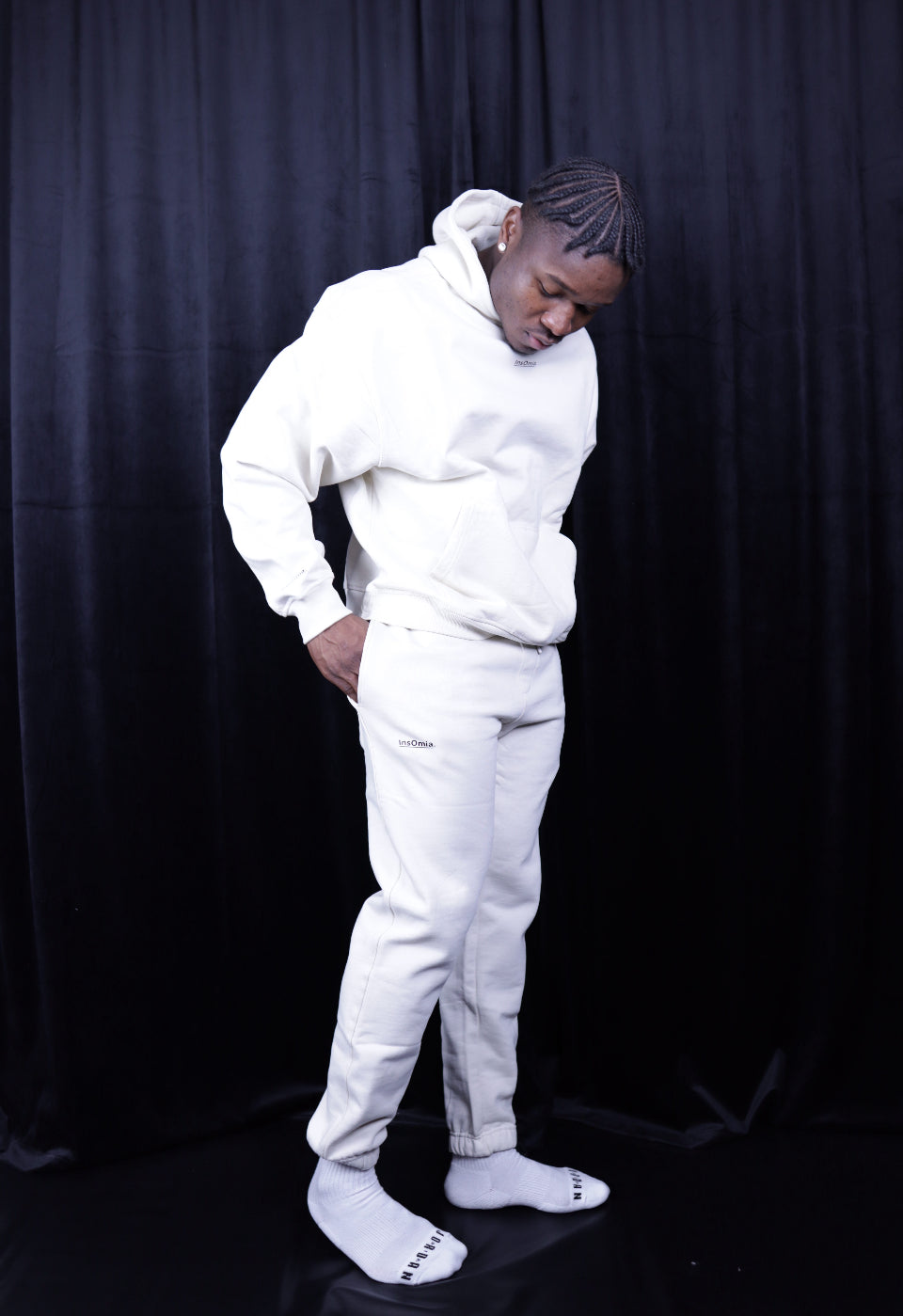 InsOmia Signature Sweatpants Color Ivory