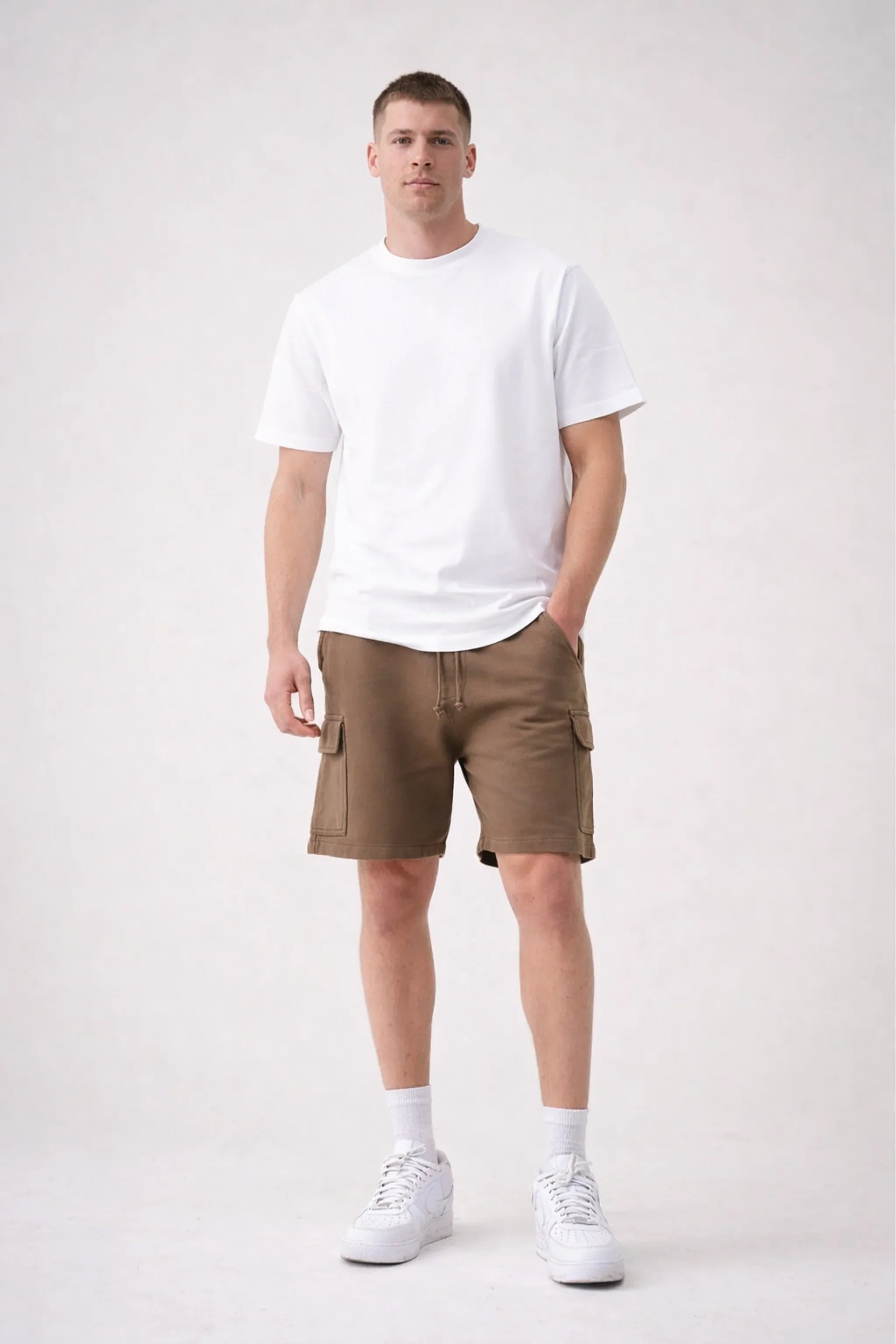 InsOmia Premium Gray Cargo Sweat Shorts – Relaxed Fit Streetwear Essential - InsOmia