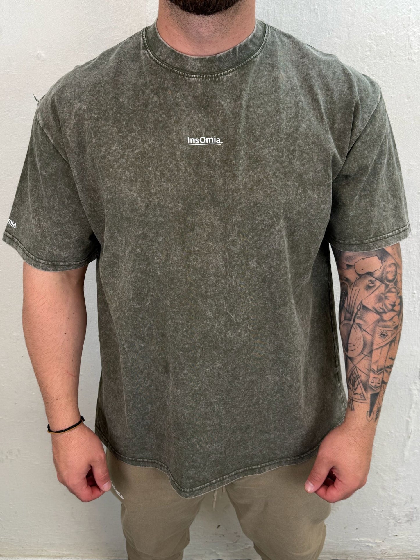 InsOmia Signature Garment Dyed t-shit 230GSM, Color Army Green