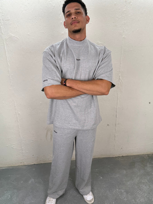 InsOmia Oversized Boxy Tee and Oversized Sweatpants