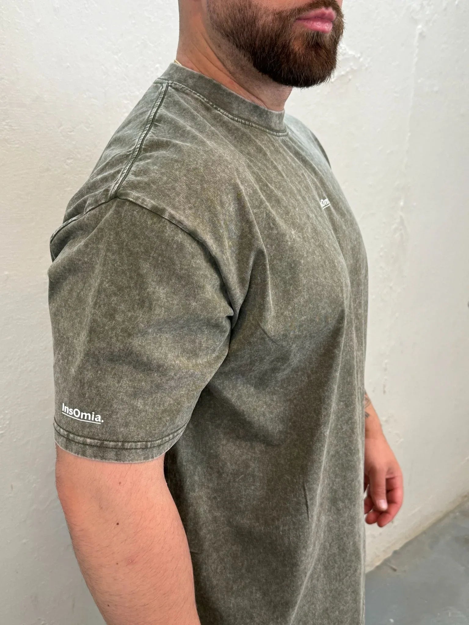 InsOmia Signature Garment Dyed t-shit 230GSM, Color Army Green - InsOmia