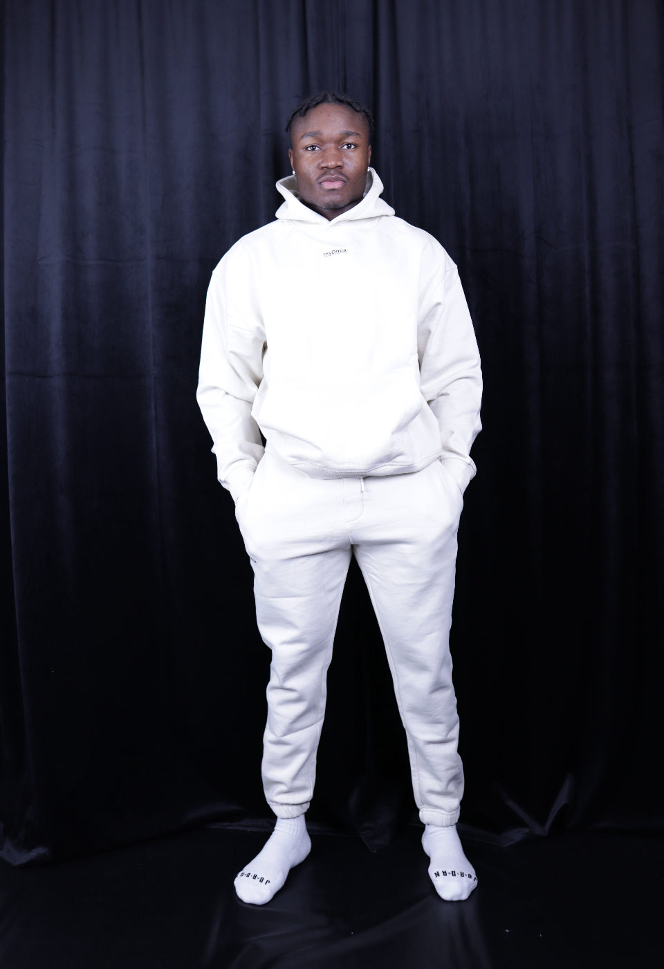 InsOmia Signature Sweatpants Color Ivory