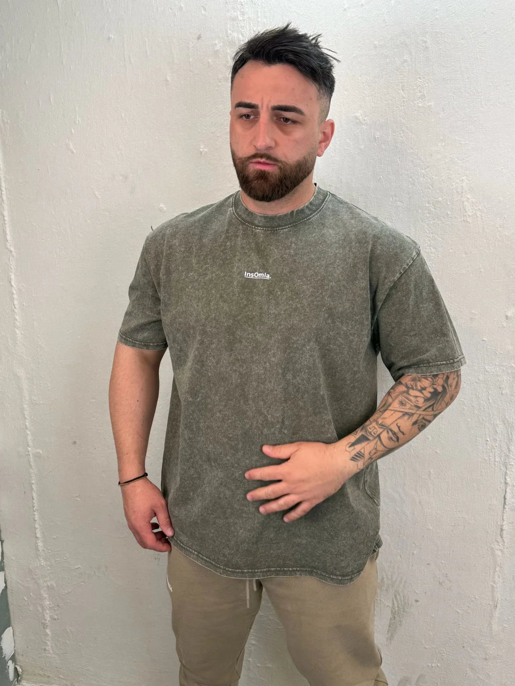 InsOmia Signature Garment Dyed t-shit 230GSM, Color Army Green - InsOmia