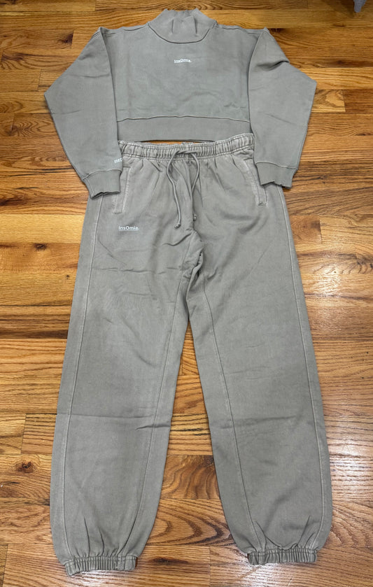 InsOmia® Luxe Cropped Sweat Set – Stone Gray