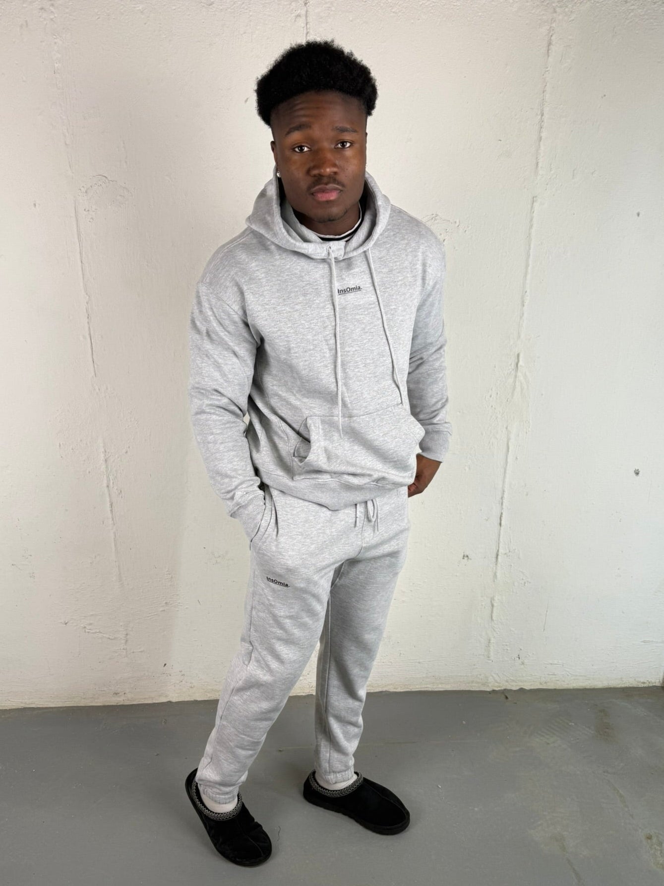 InsOmia Signature Heavyweight Fleece Sweatsuit set, Color Grey