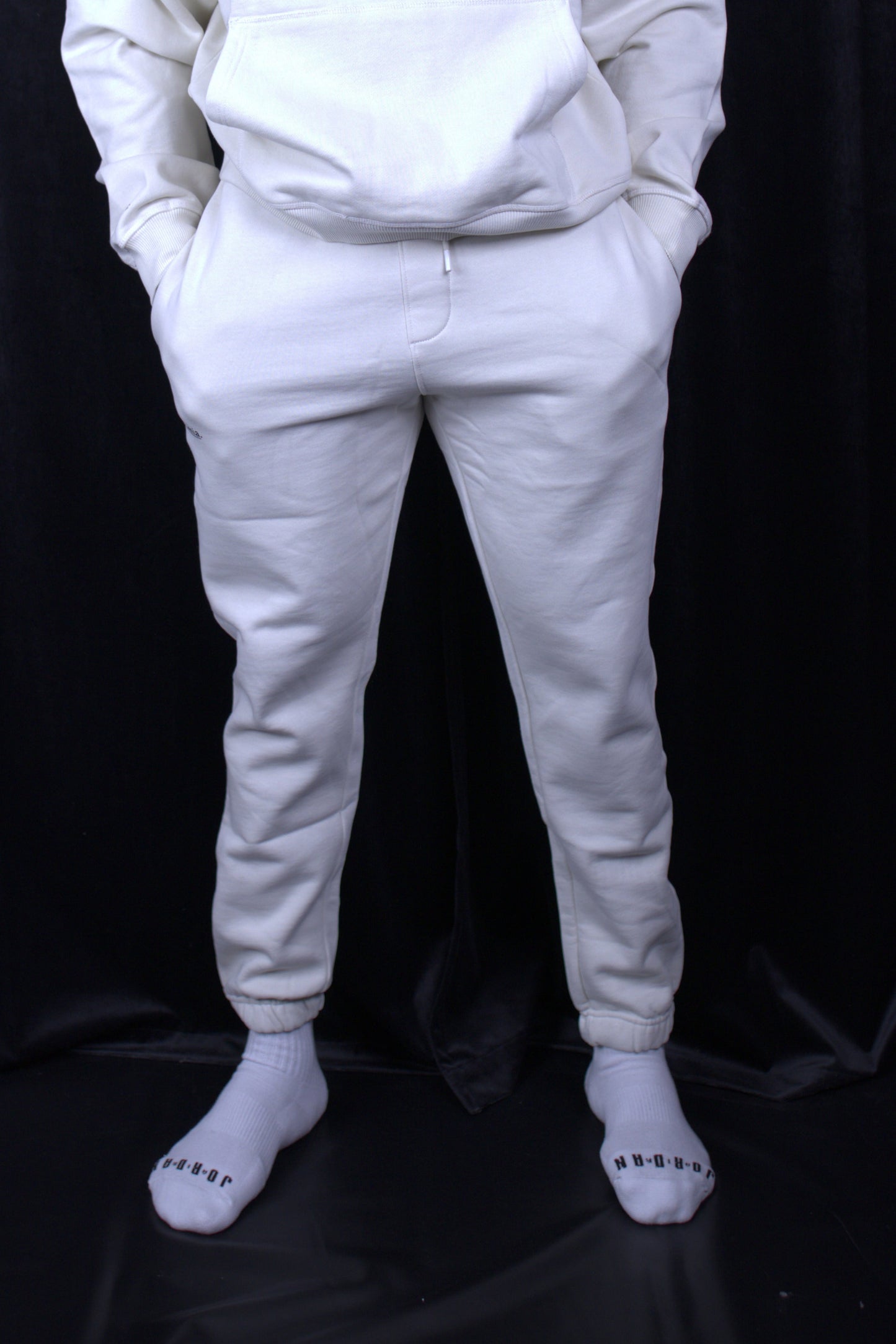 InsOmia Signature Sweatpants Color Ivory