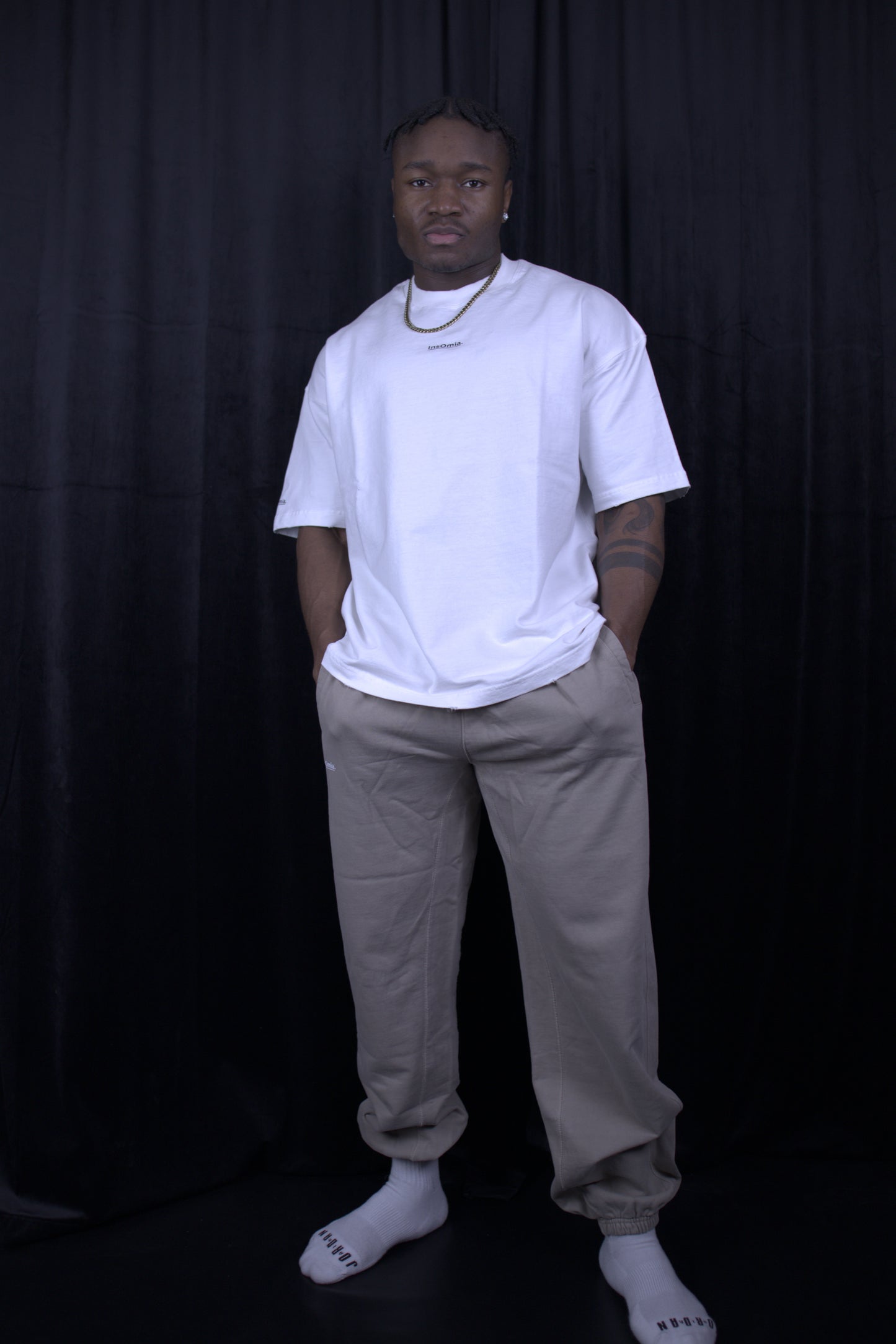 InsOmia Signature Sweatpants, Color Beige