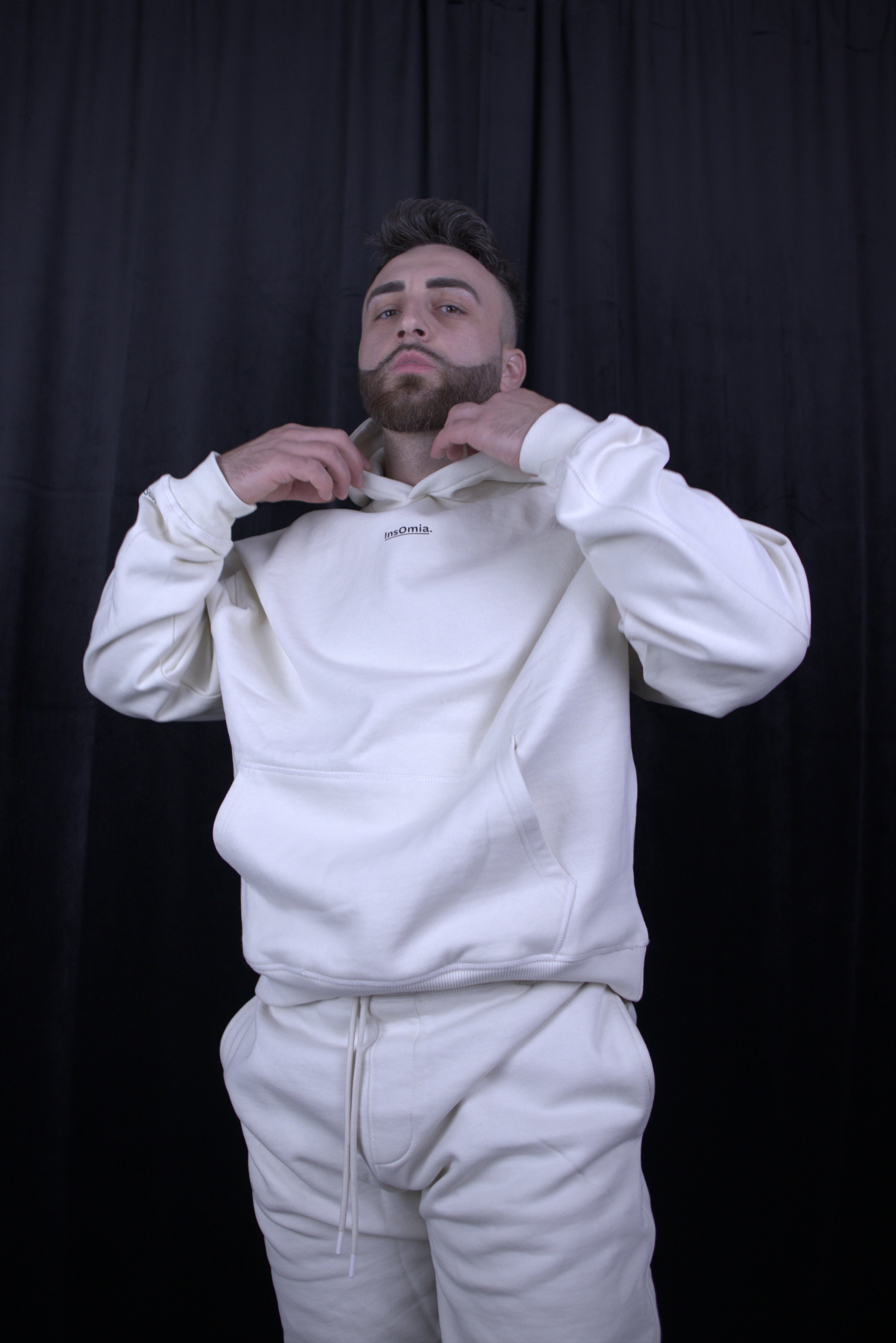 InsOmia Signature Heavyweight Fleece Sweatsuit set, Color Ivory